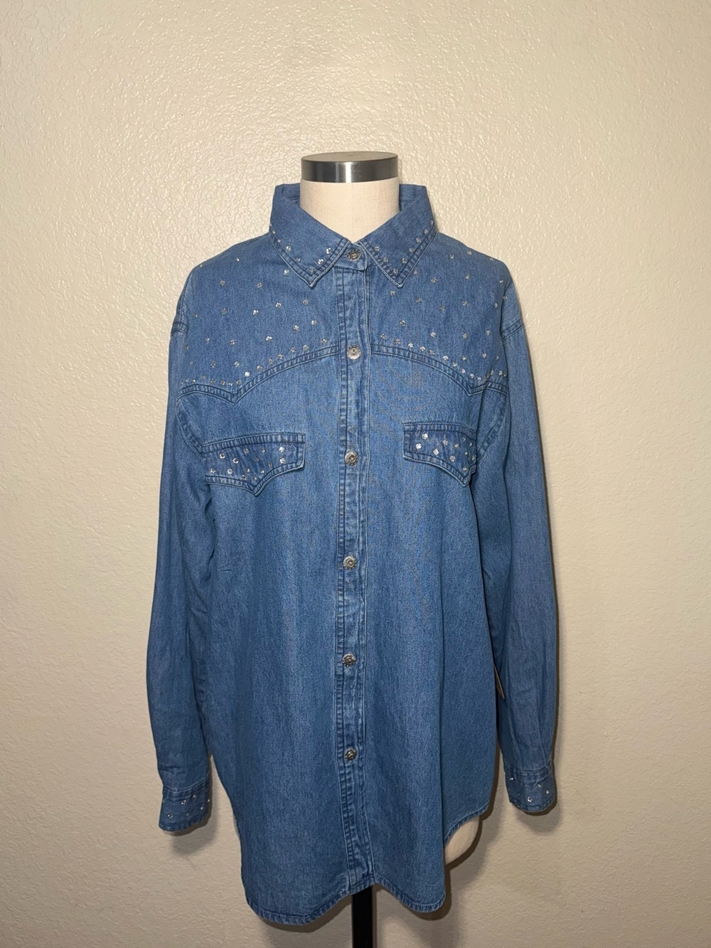 Tantrum Blues L Studded Denim Western Shirt Shacket Cowgirl NWT